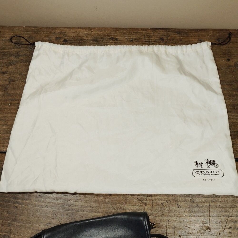 Vintage Coach Bag Purse Pocket Crossbody Black Leather 9755 Strap Dust Bag Tag - Picture 13 of 14